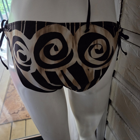 Prelude jungle one peice - Picture 3 of 5